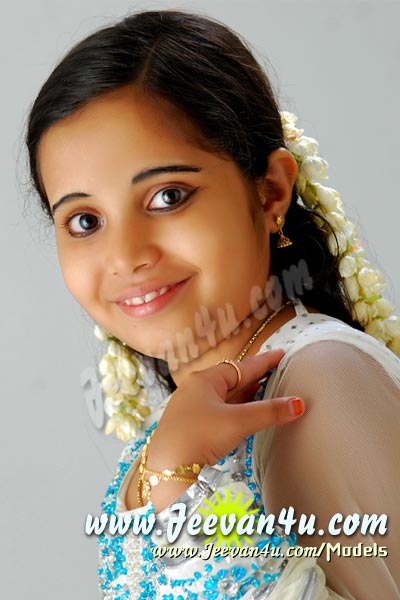 Ansiya Kid Model Girl Pics